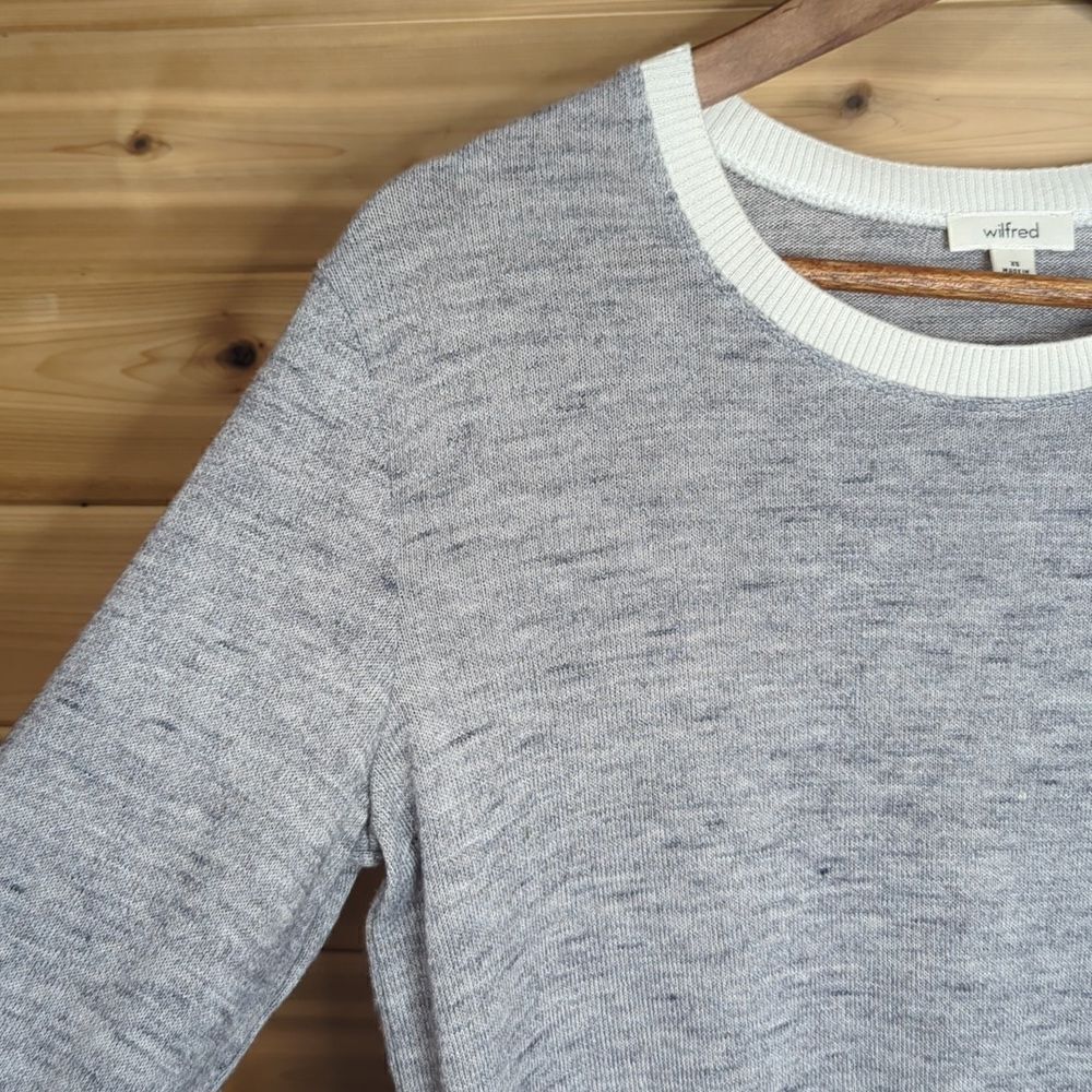 Aritzia Wilfred Womens Sweater XS Gray Berri Crew Neck Heathered Lightweight - Picture 4 of 10